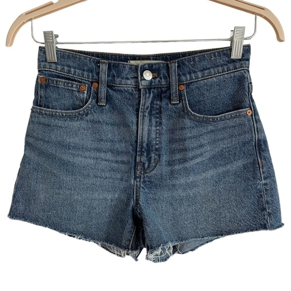 Madewell The Perfect Jean Short in Burnett Wash: TENCEL Lyocell Edition, Size 26 - Picture 4 of 8